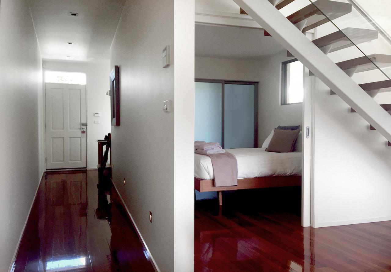 Sullivans Cove Apartments Hobart Exterior foto A bedroom in a typical apartment